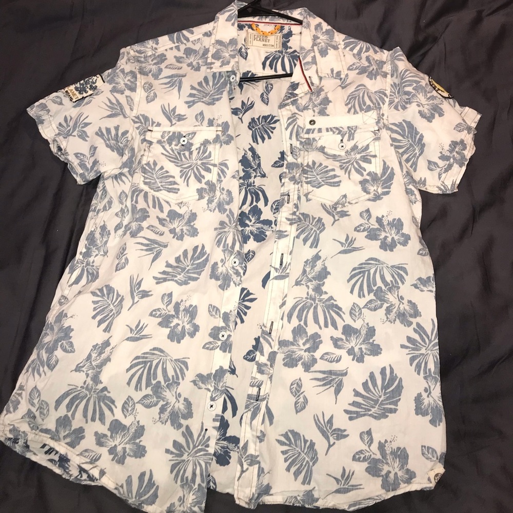 Short sleeve button down by Free Planet